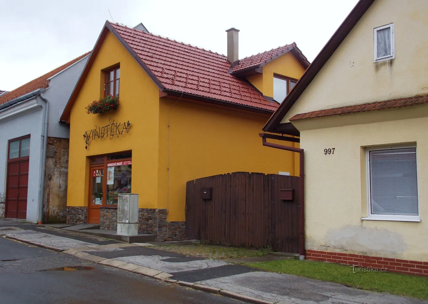 Prodejna Vinotéky Brumov